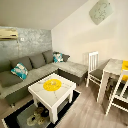 Allegro Free Parking Appartamento Novi Sad